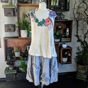AnthropFloral Quilted Beaded and Embroidered Tunic
